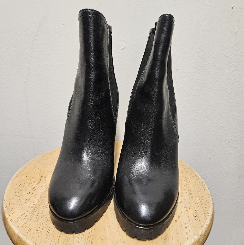Women shoes